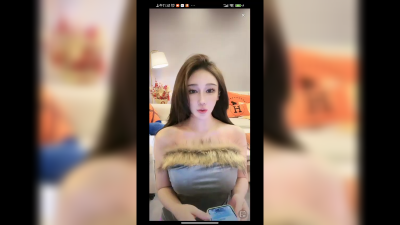 美女小姐姐看起来很壮啊