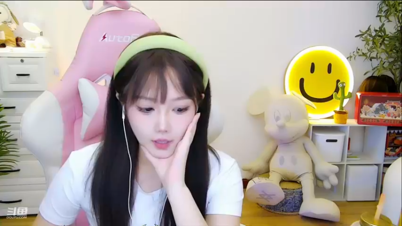 【2023-01-04 14点场】欣小菜：凶残且可爱的妹妹