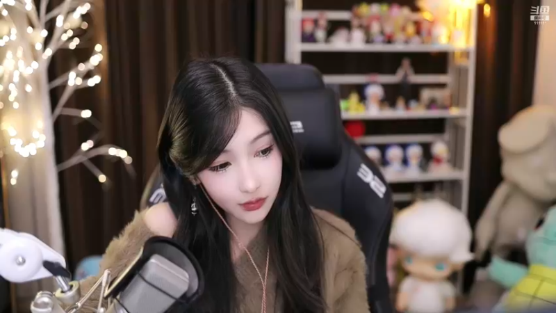 【2023-01-05 20点场】叶知秋Vanessa：秋：钻粉狂欢望大家身体健康