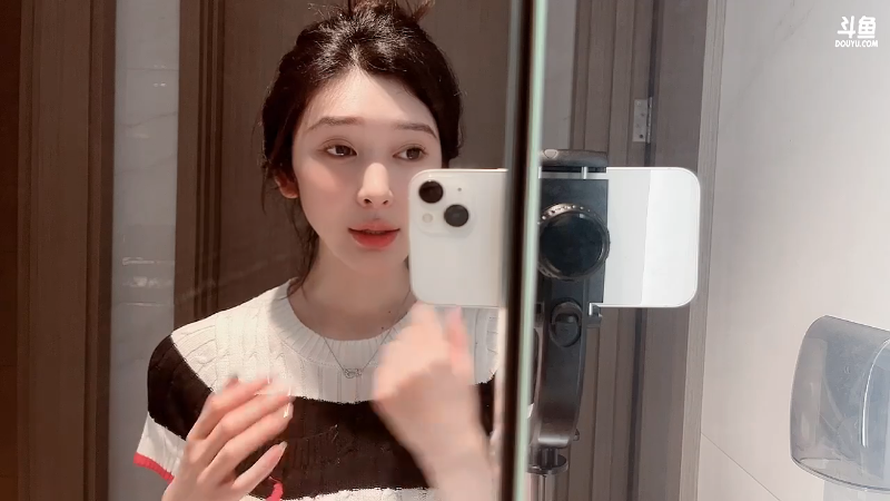 【户外】uneeZ的精彩时刻 20230105 09点场