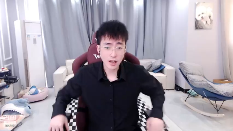 【2023-01-04 13点场】别问问就黑皮：【小奶团】黑骑士无所畏惧