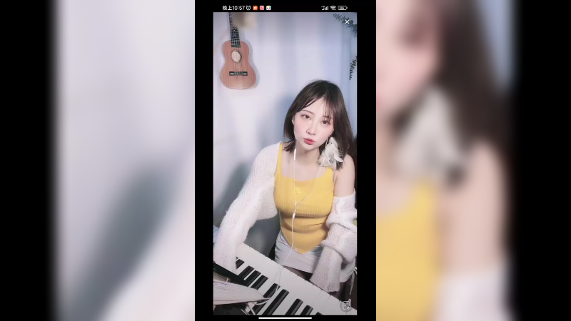 美女小姐姐今天穿的真好看啊