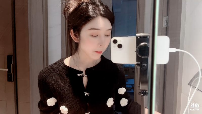 【户外】uneeZ的精彩时刻 20230107 09点场