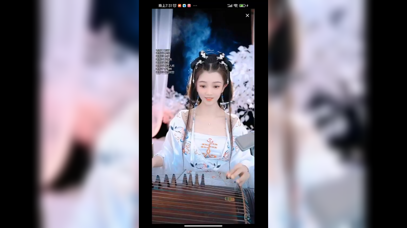 小姐姐谈古筝真好听，古装衣服好看啊