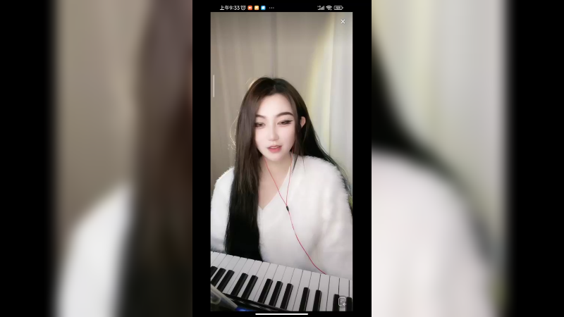 可爱的美女小艺