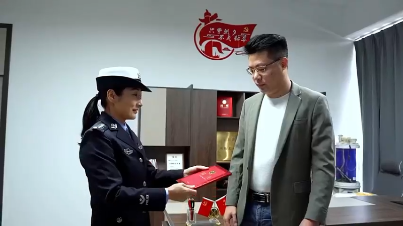 一年一度的春运将要到了，让我们一起“文明守法，安全回家”