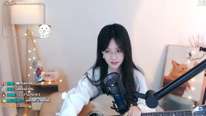 阿冷和大家聊恋爱结婚好搞笑，你还单身呢