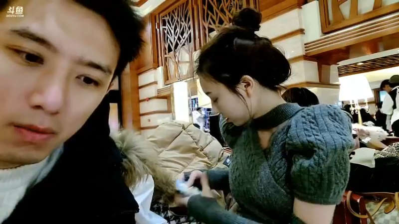 博哥和美女丹丹泡温泉半小时多就走了