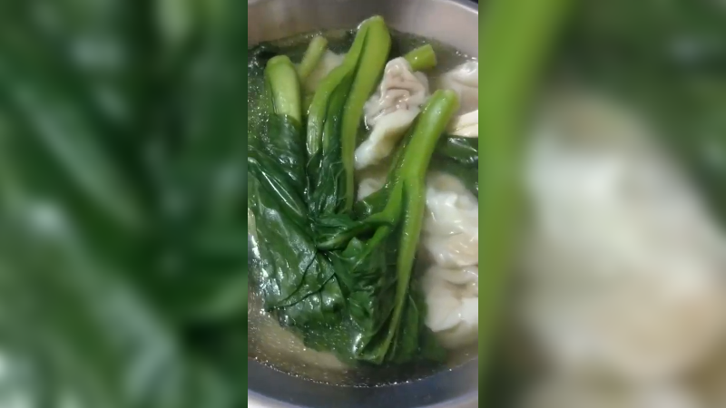 只能吃这么清淡得了
