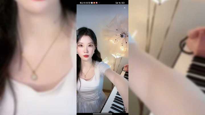 美女弹琴好听，真不错啊