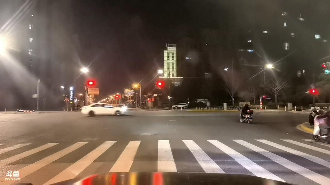 【2023-01-18 21点场】黑人毅：过年有年味吗