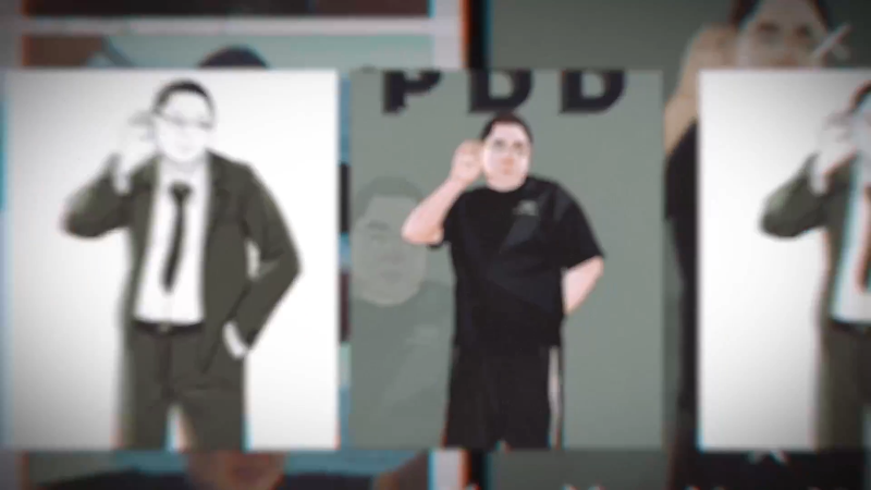 我在斗鱼看即将拥有人鱼线的PDD直播英雄联盟