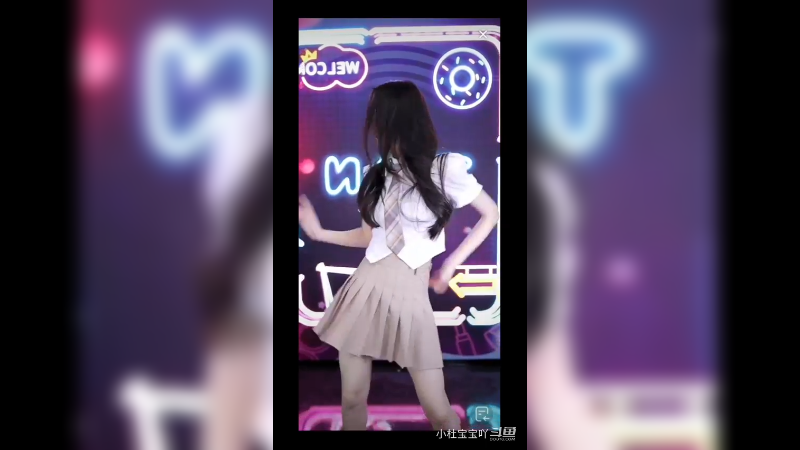 妹子气质真好，长的也漂亮，太迷人了5