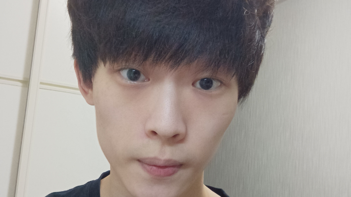 【2023-1-19 19点场】爱吃果冻的小何丫:小何哥哥  S4纯手动爱好者