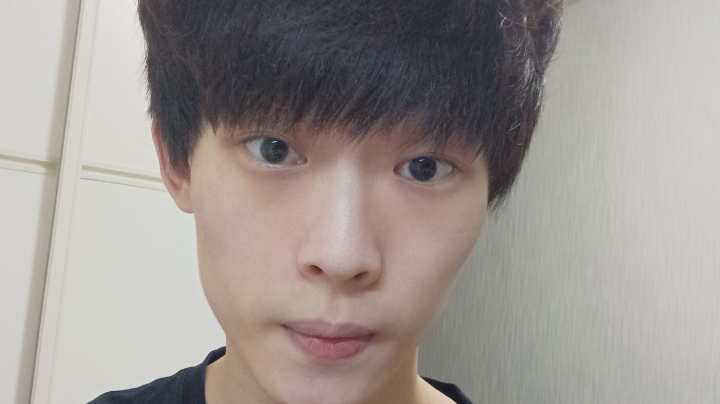 【2023-1-19 21点场】爱吃果冻的小何丫:小何哥哥  S4纯手动爱好者