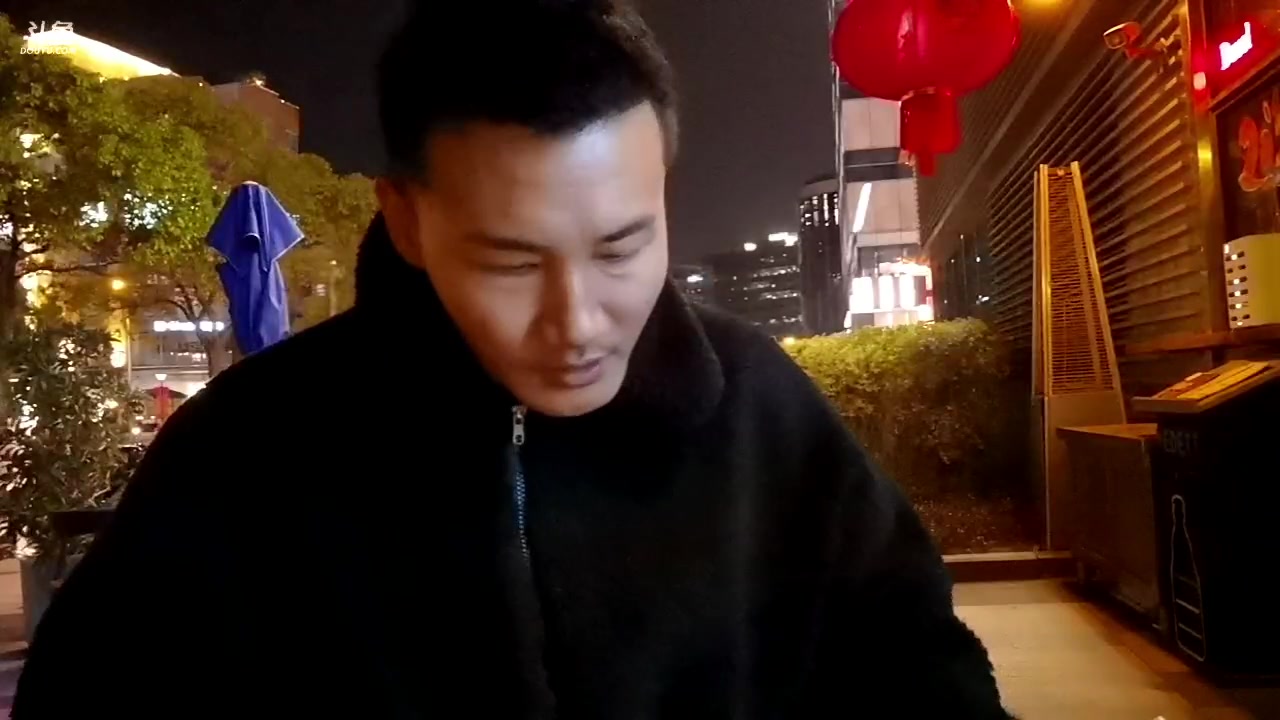 【2023-01-19 21点场】黑人毅：逛逛花鸟市场，晚上健身