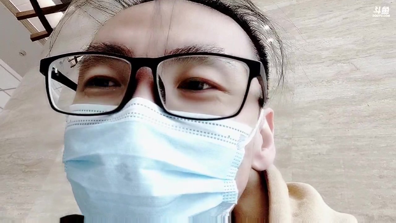 【2023-01-15 13点场】老田啦：【二哥】去趟成都，不定时直播