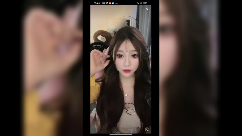 美女小姐姐笑起来好美啊