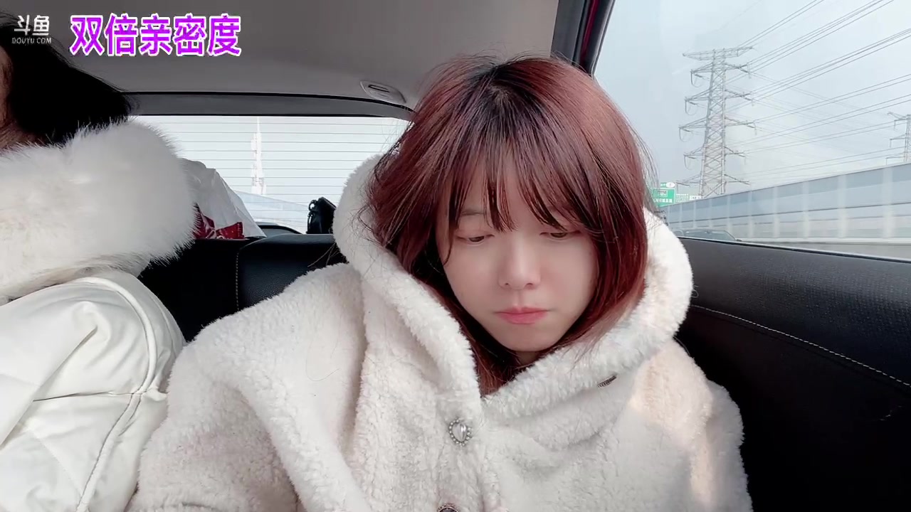 【2023-01-22 10点场】骆歆冲冲冲：驼：上车睡觉下车拍照
