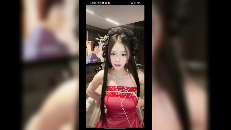 美女小姐姐打扮的好可爱啊，真好看