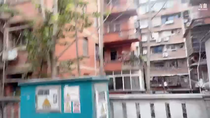 【2023-01-24 17点场】骆歆冲冲冲：驼：起床了 小啵一下