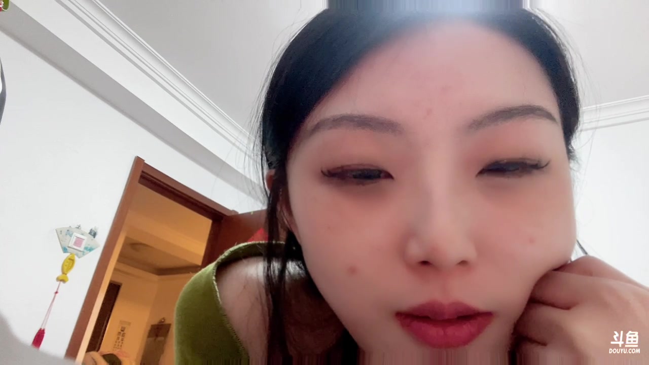 【2023-01-20 02点场】美女小莹：新年好呀兄弟萌 恭喜发财！