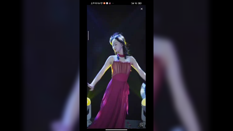 美女跳舞真好看啊