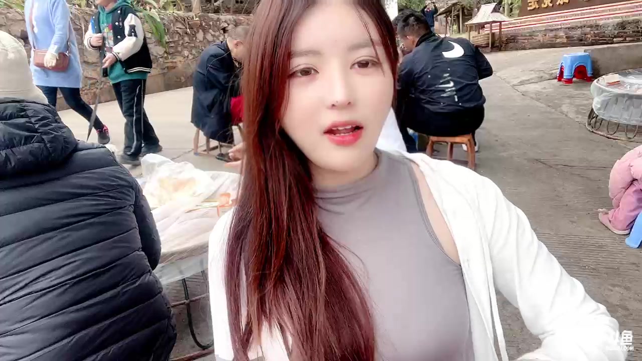【2023-01-28 13点场】呆妹儿小霸王：【钻粉2.5倍】：三台橙子上线啦