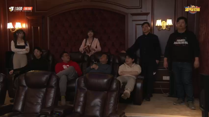 【酒馆不打烊】CUT-小色给暴雪总裁送上诚挚祝福