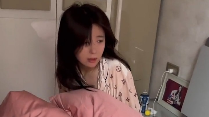 【呆妹】网友们好，我是呆妹的妈妈，请问这样的孩子应该怎么治？