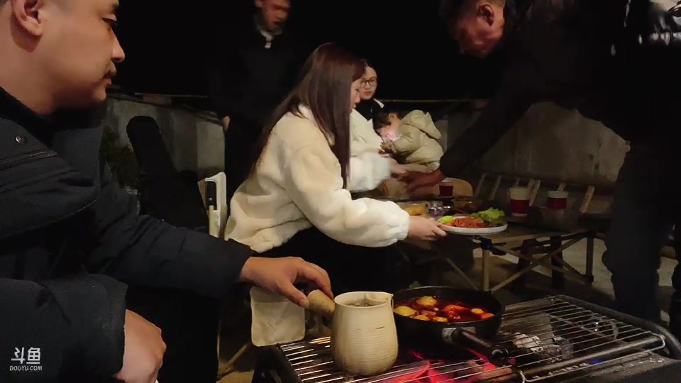 【2023-01-30 19点场】主播阿郎：晒太阳哦哦o