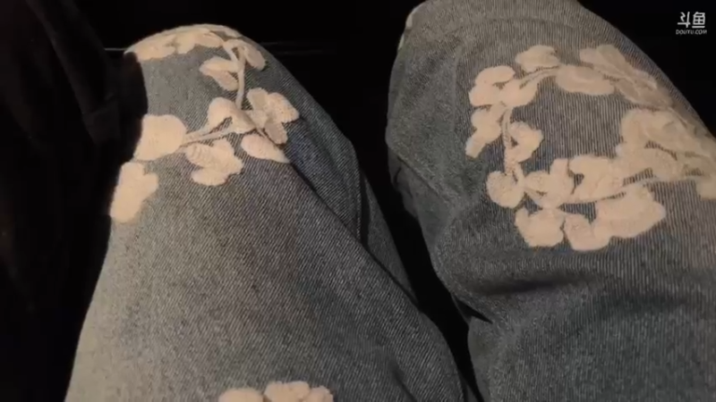 【2023-02-01 20点场】imxiaoxin：【✘-✘】播会户外！