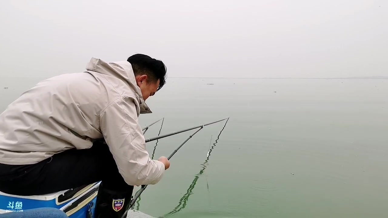 【2023-02-01 14点场】中华户外钓鱼：钓鱼要到岛上钓 828705