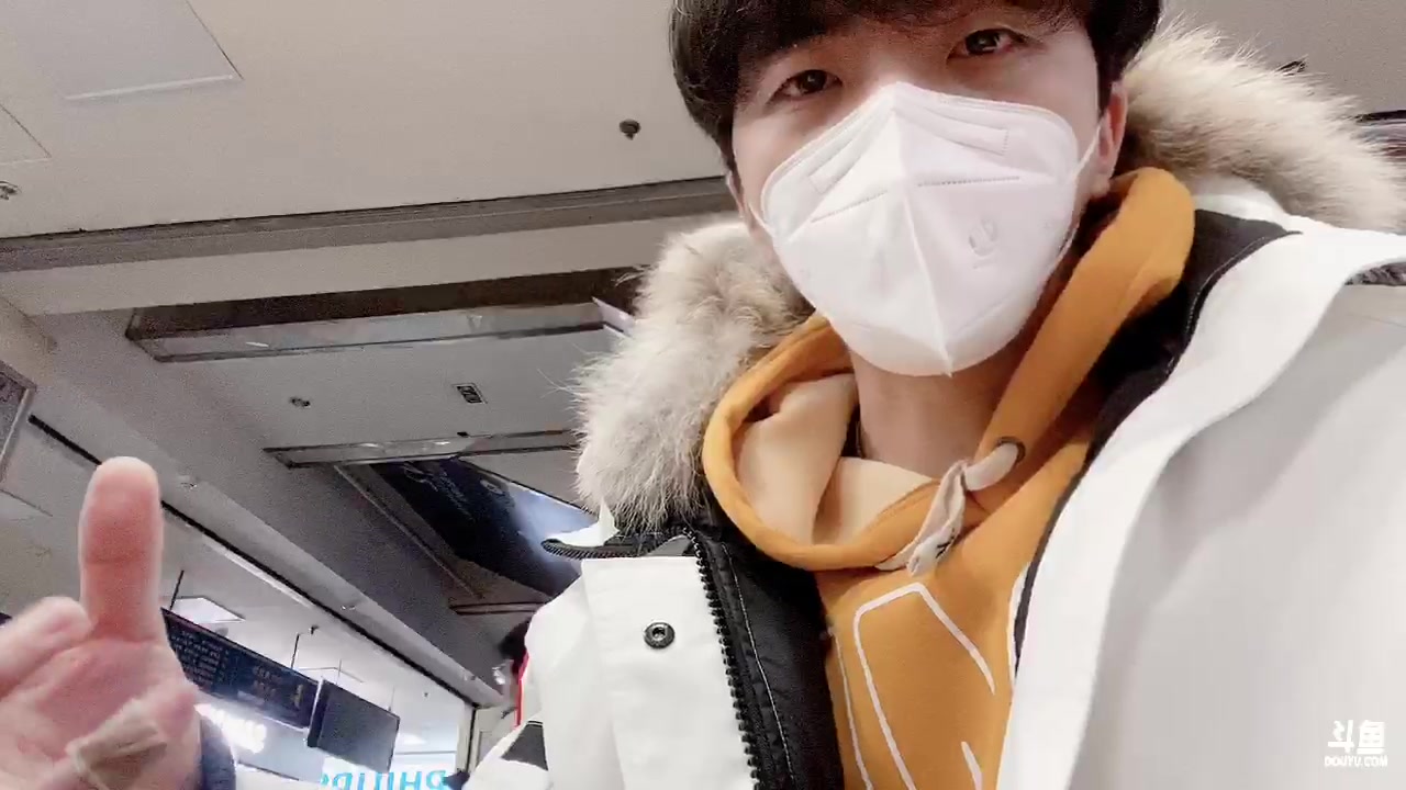 【2023-01-31 18点场】叁三QvQ：【小奶团】开心上班