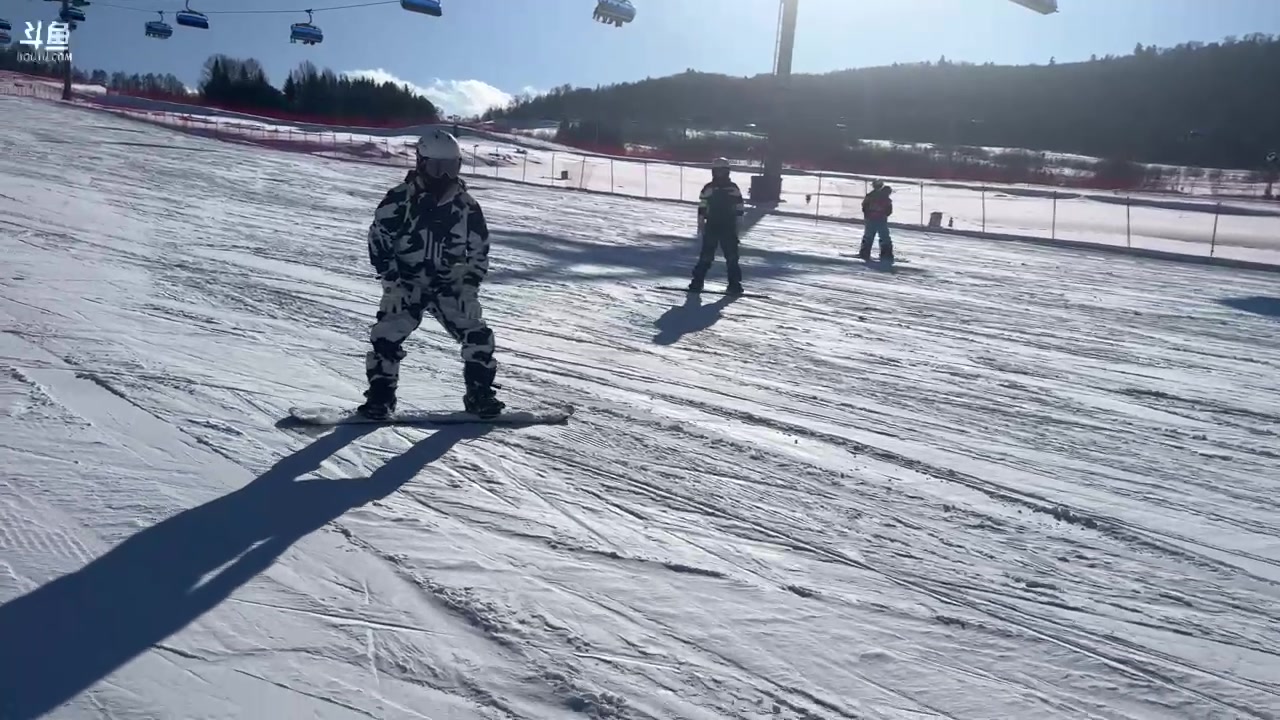 【2023-02-02 12点场】imxiaoxin：【✘-✘】滑雪不画饼！