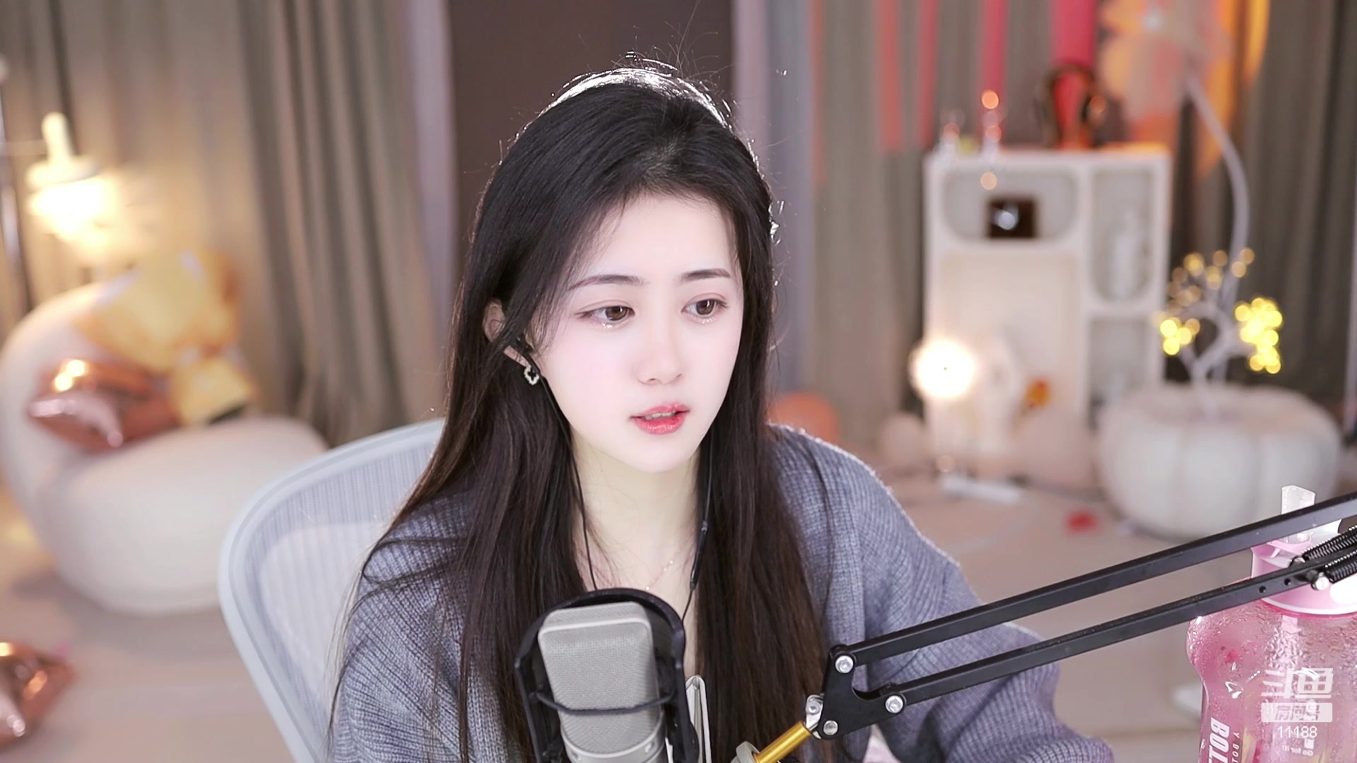 【2023-02-02 13点场】阿梨small：晚霞与鲜花共绘浪漫！
