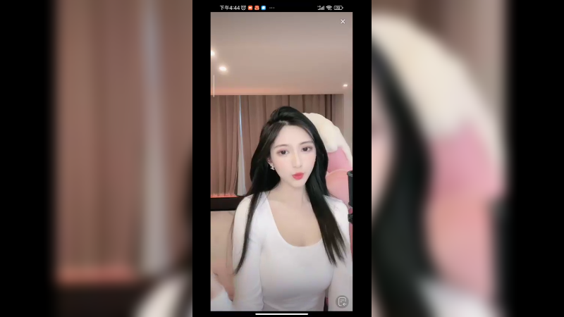 美女声音真好听啊，可爱啊