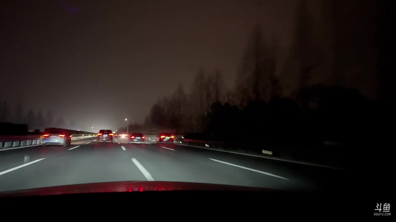 【2023-02-01 21点场】亲亲不小心：【双倍亲密】2023 兔年快乐哟~