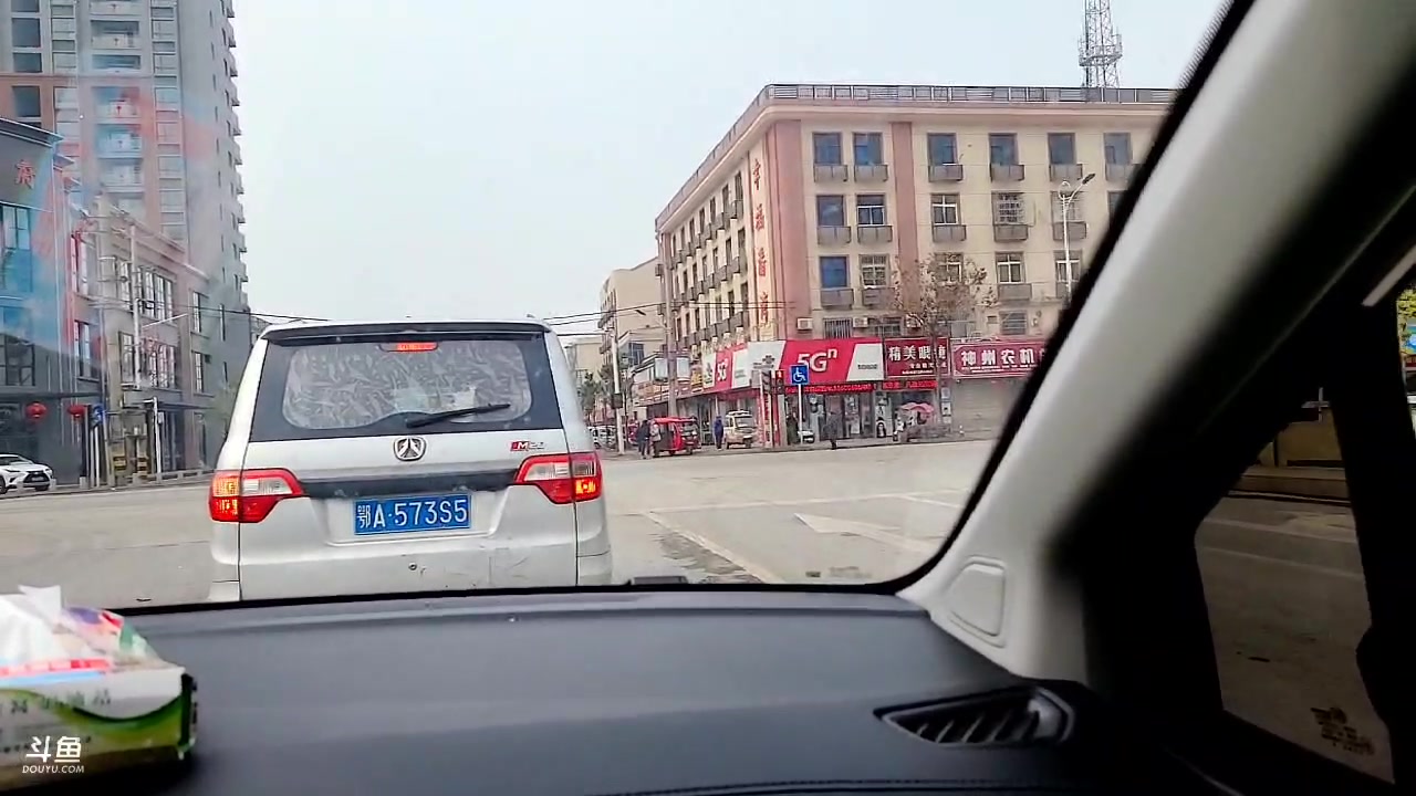 【2023-02-05 12点场】洪湖小肖：祝大家新年快乐 337852