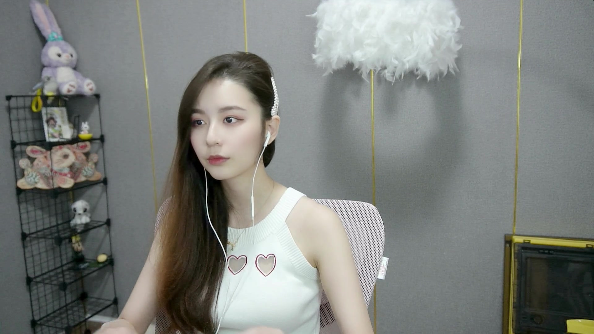 【2023-02-07 13点场】传情小小：小小:晚上一起看比赛