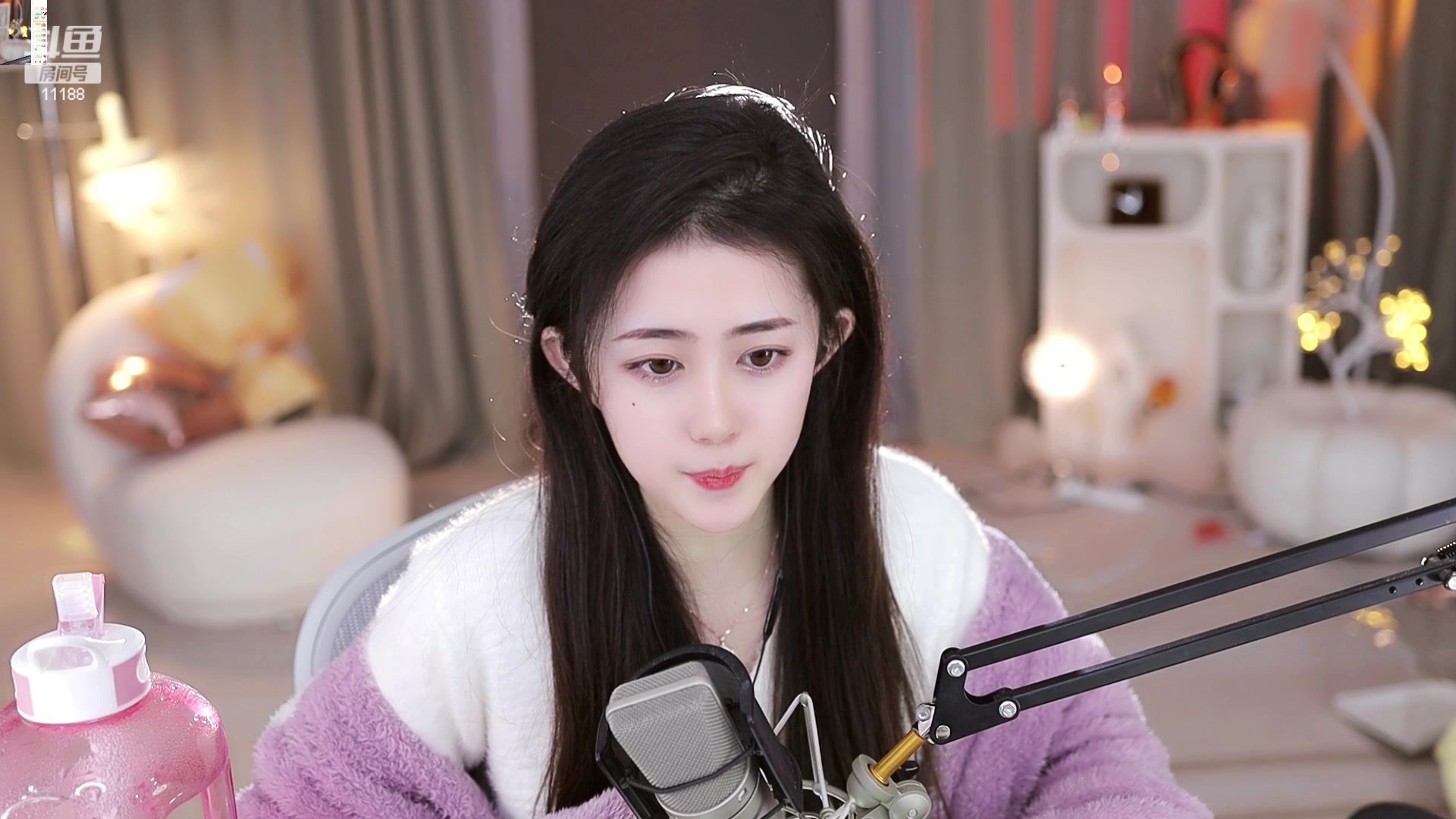 【2023-02-07 22点场】阿梨small：晚霞与鲜花共绘浪漫