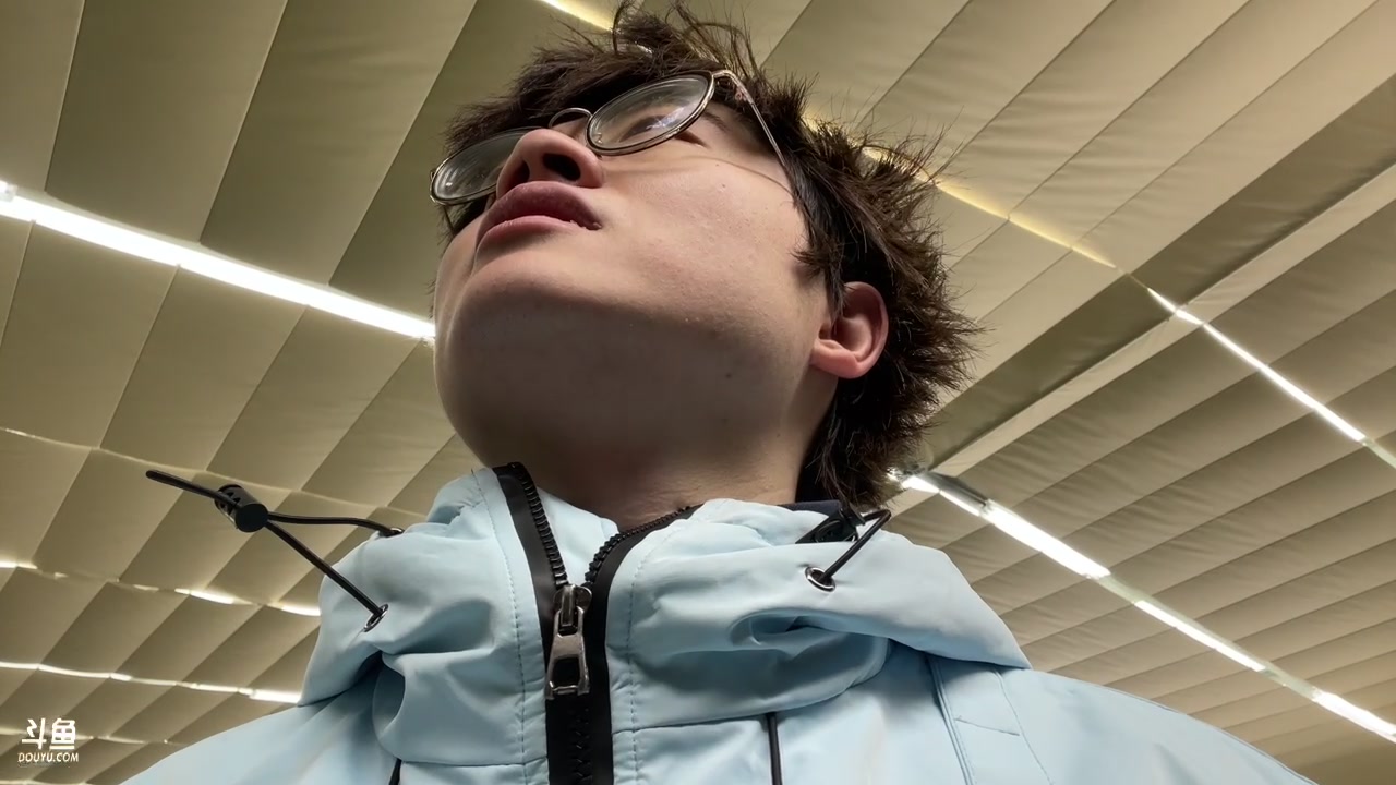 【2023-02-09 11点场】何二抛zZ：流浪湖北 自由的鸟