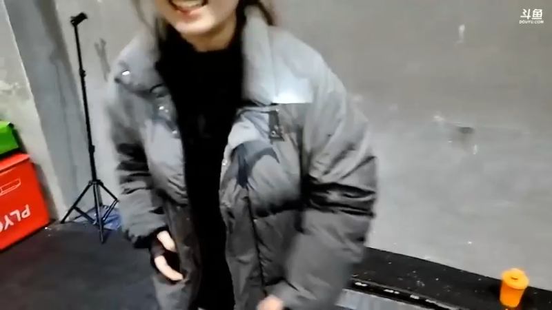 彪哥在这里有喜欢的女孩，下次再来看看