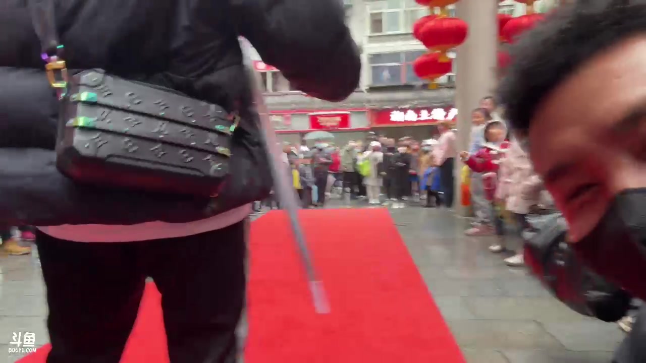 【2023-02-11 14点场】黑人毅：到达长沙街头挑战