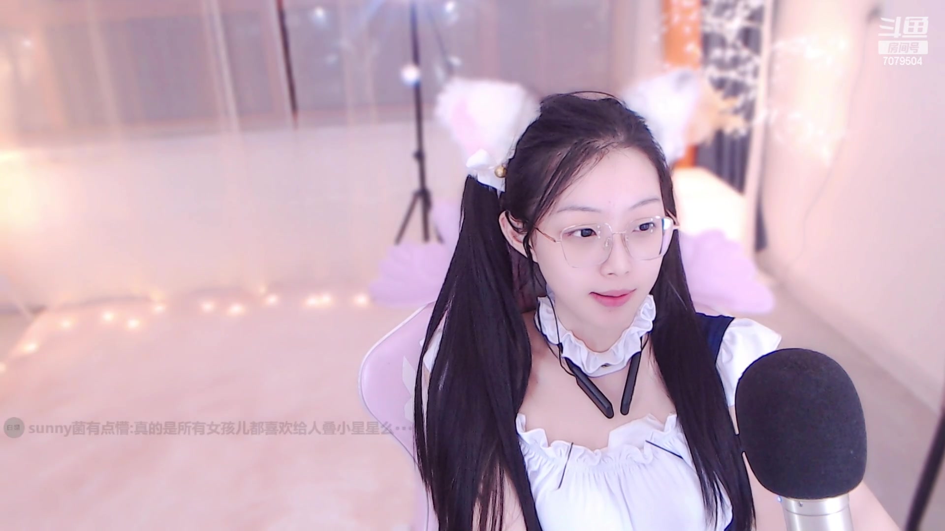 【2023-02-11 02点场】美女小莹：魔法美少女小莹