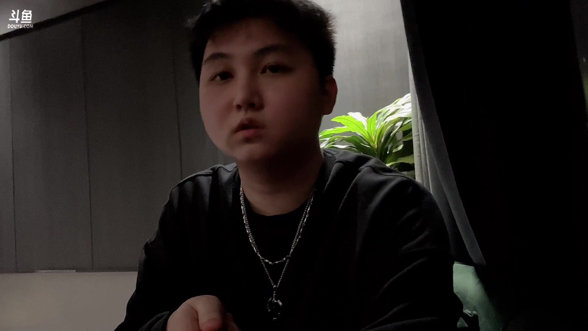 【2023-02-11 23点场】自小语：小黑屋团建 出门旅游了