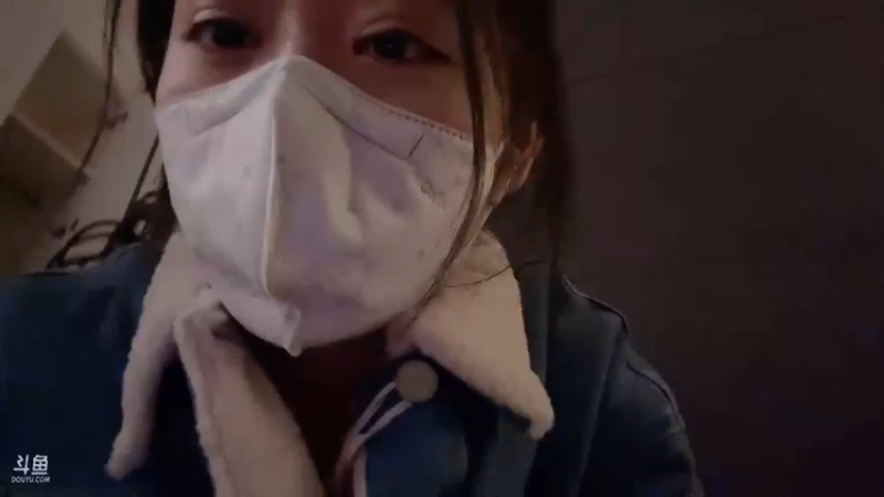 【2023-02-14 22点场】杨一歌：杨一歌：还在搬家，明天新场景见