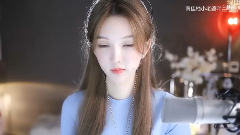 南妹儿：好漂亮~