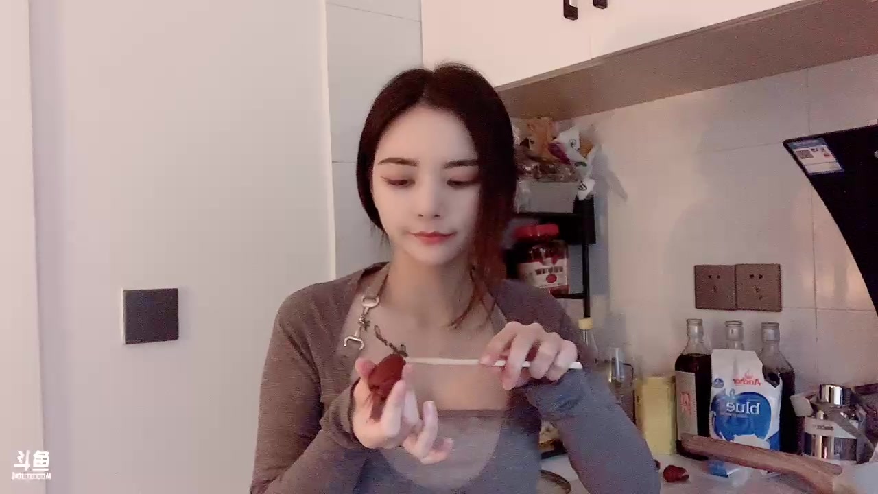 【2023-2-14 17点场】小野纯Quinlivan:男友视角做甜品～