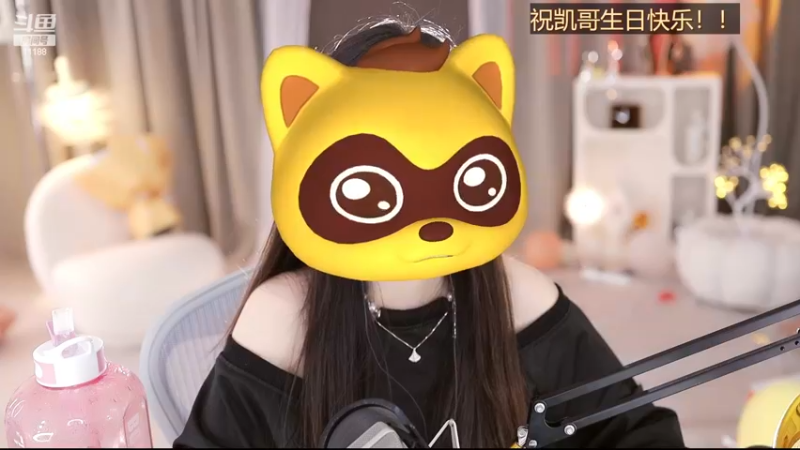 【2023-02-14 14点场】阿梨small：恭喜我阿人50级金牌牌啦！